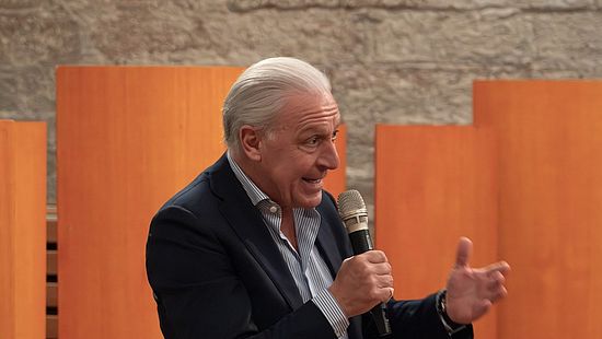Prof. Dr. med. Raoul Furlano